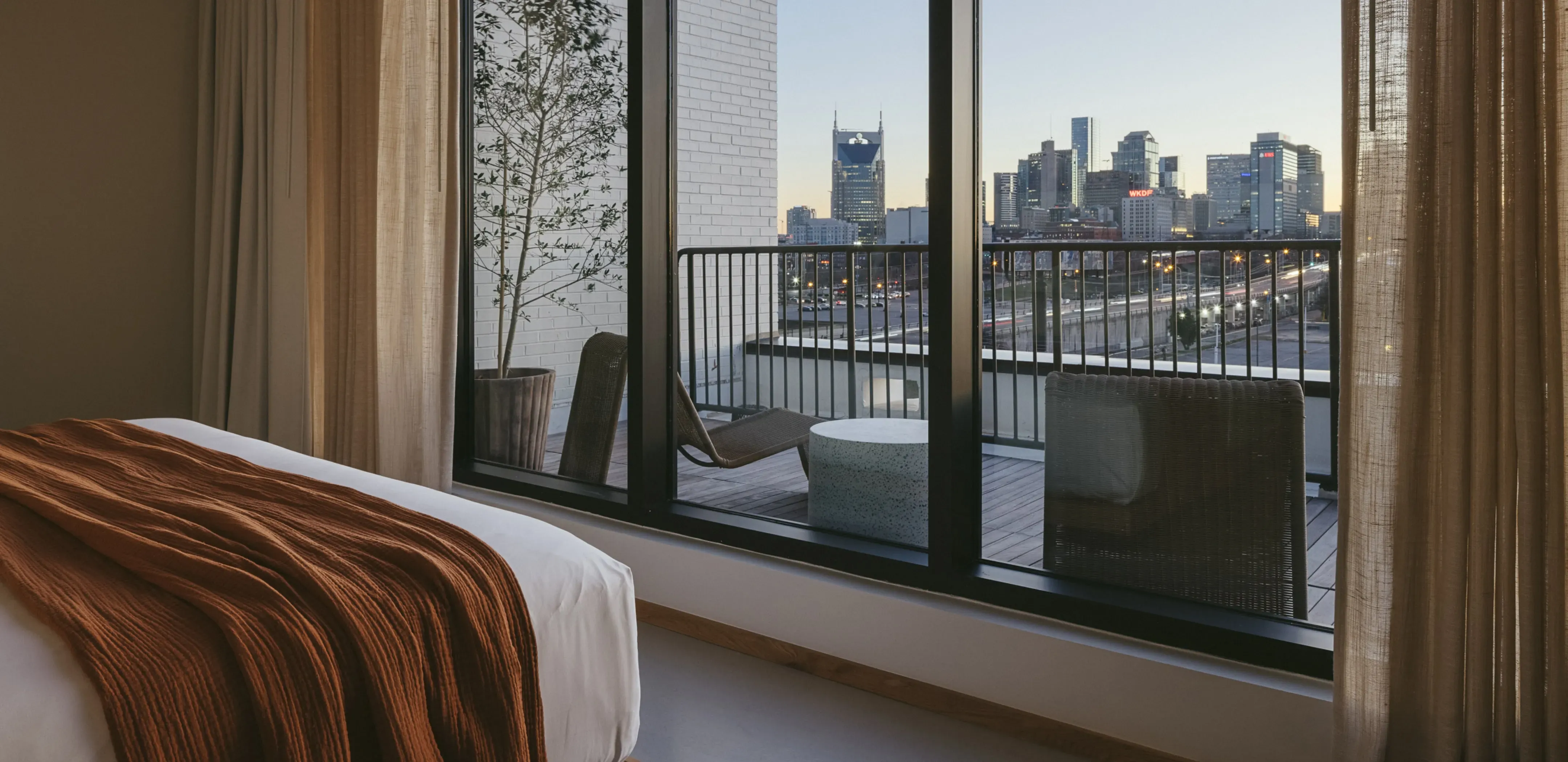 Drift Hotel / Nashville, TN